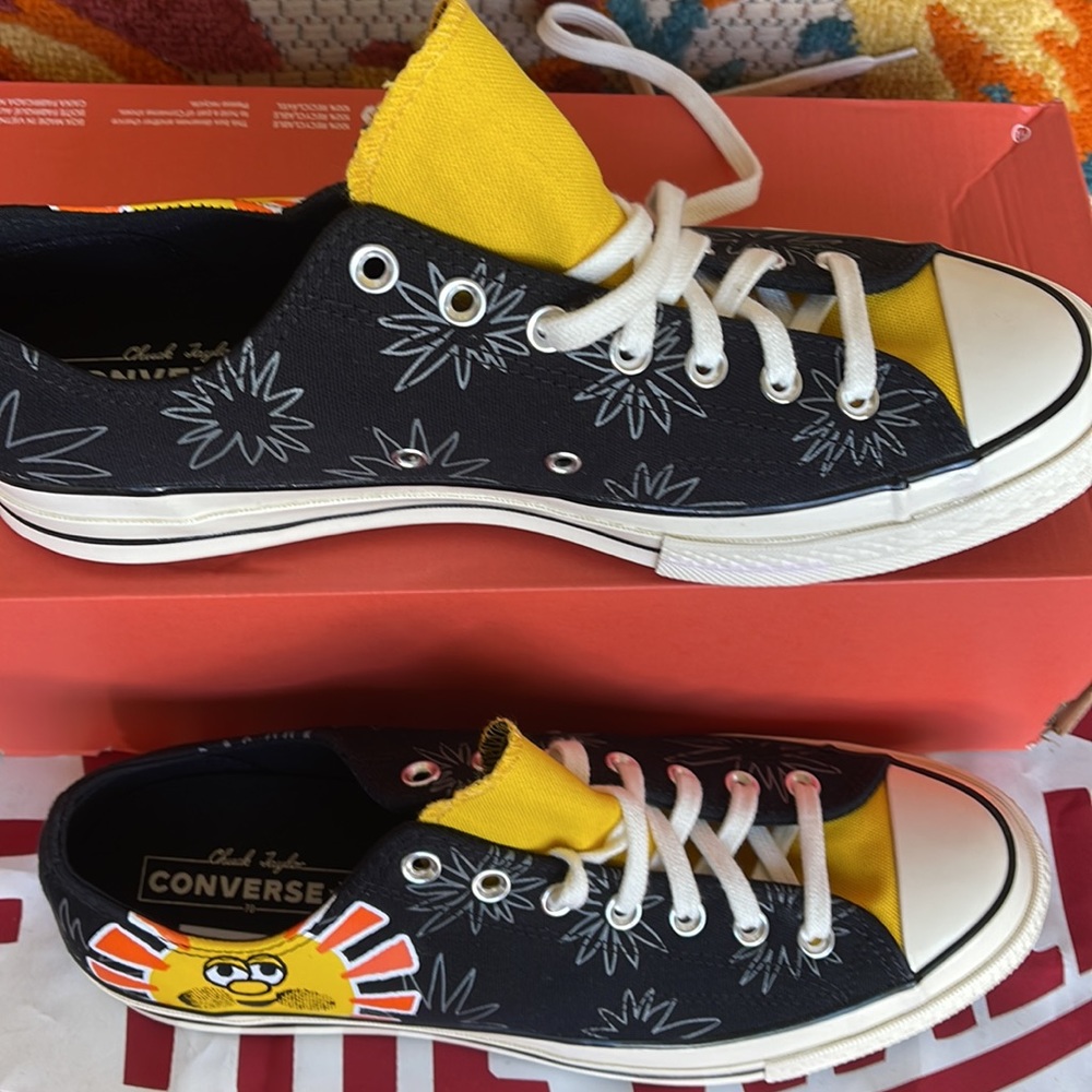 Converse 172825C
CHUCK TAYLOR 70 OX
BLACK/AMARILLO/BOLD MANDARIN
Men’s sneakers - Picture 5 of 16